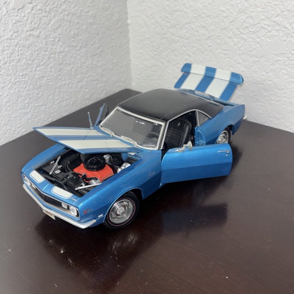 MAISTO 1:18 Scale Diecast 1968 Blue Chevrolet Camaro Z28 Model Car Original